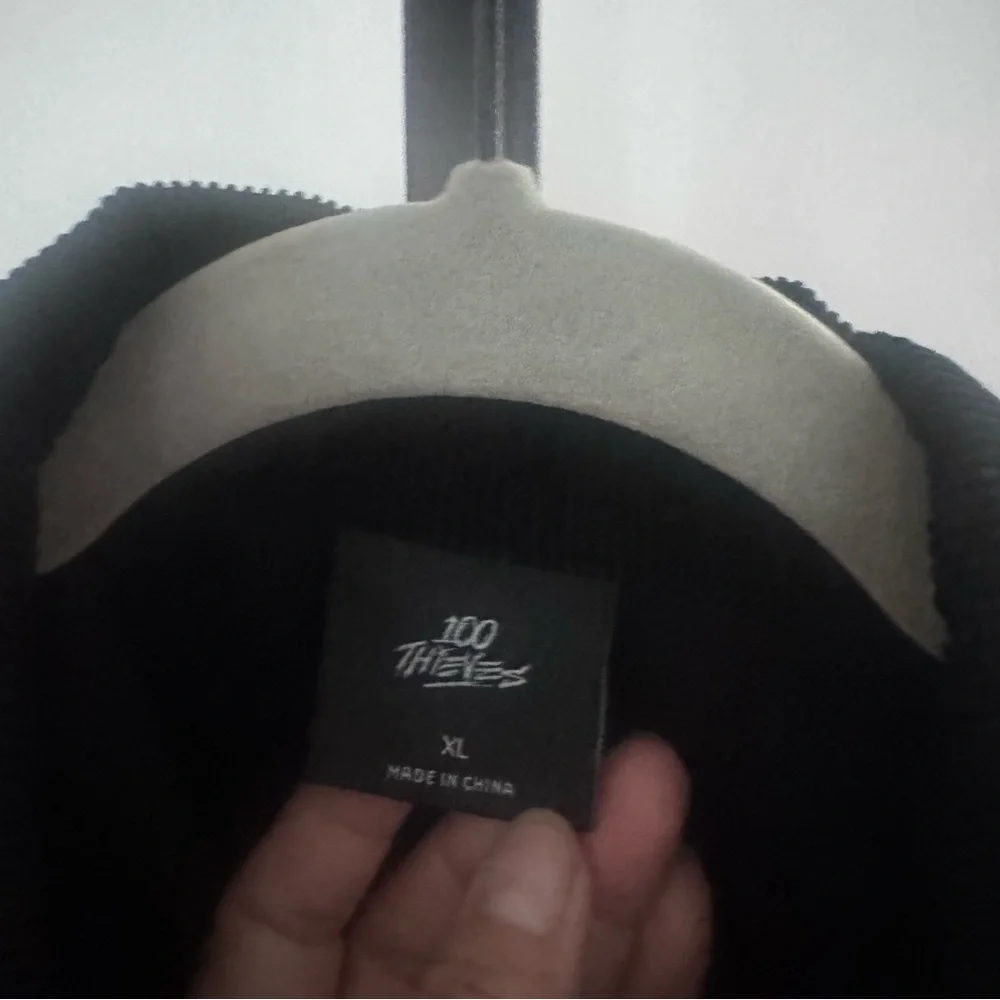 100 Thieves lightweight gray